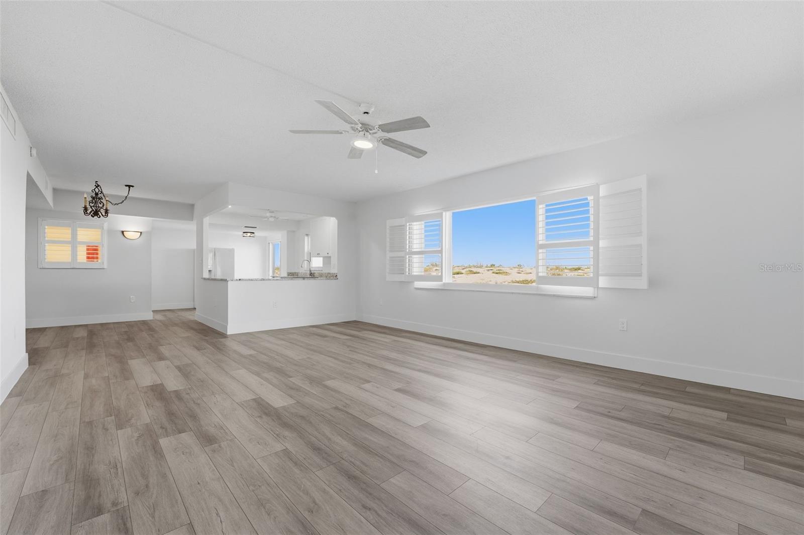 Image 14 of 75 For 1150 Tarpon Center Drive 1-a