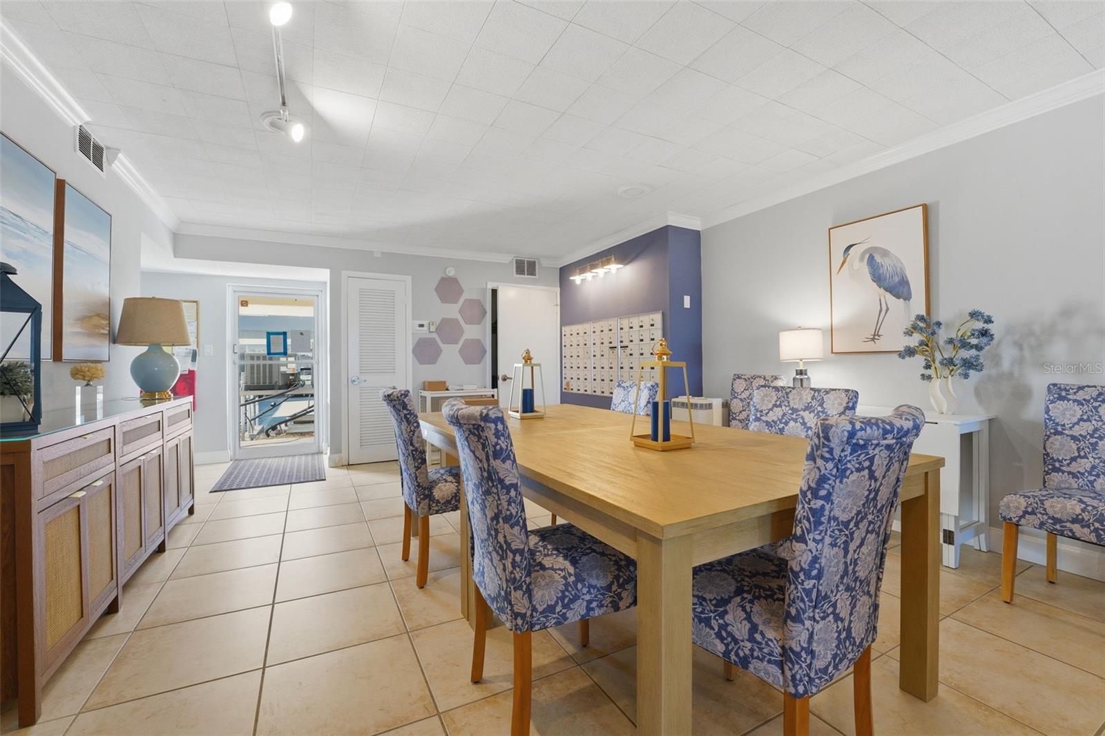 Image 32 of 75 For 1150 Tarpon Center Drive 1-a