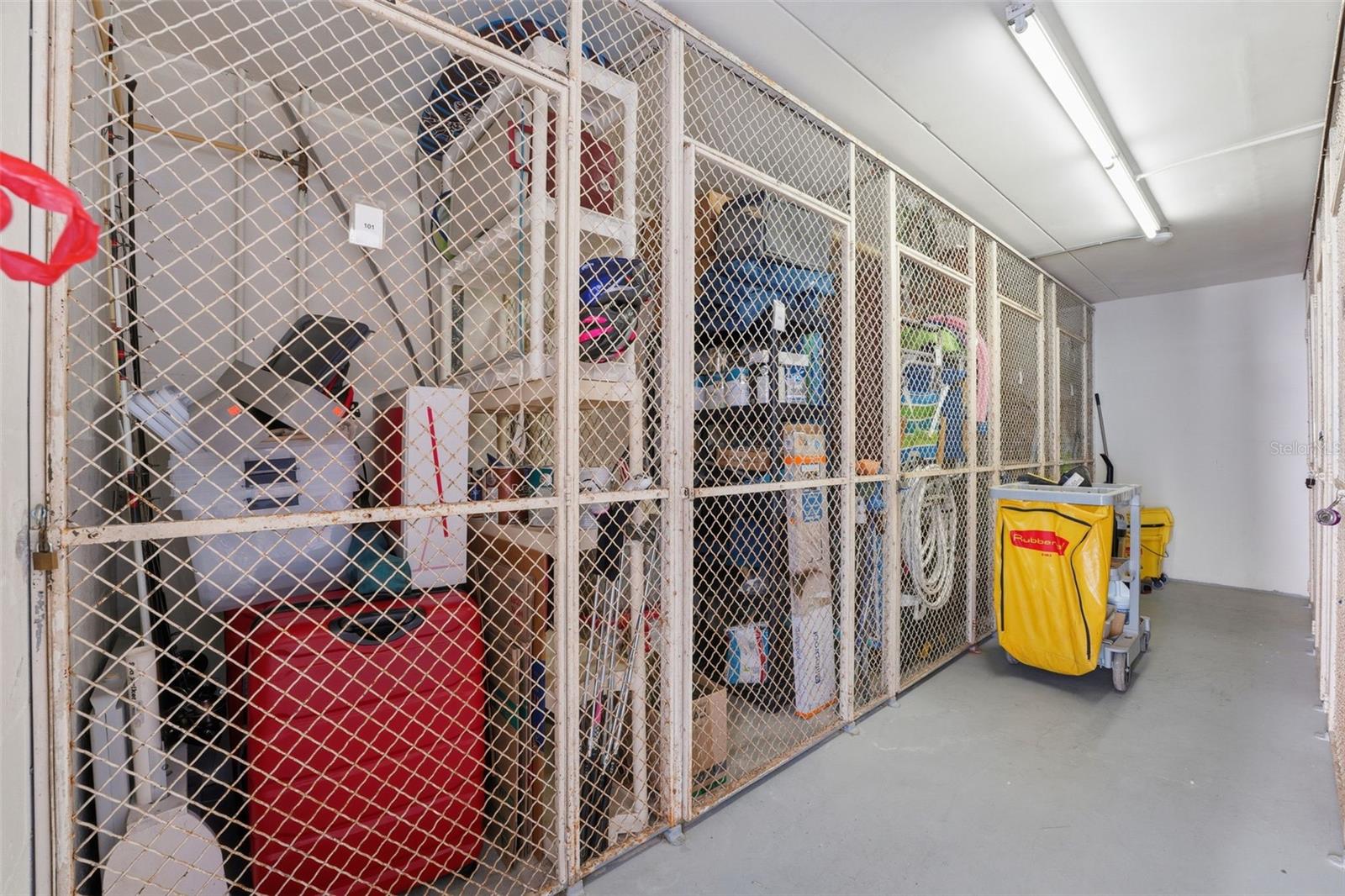 Image 39 of 75 For 1150 Tarpon Center Drive 1-a