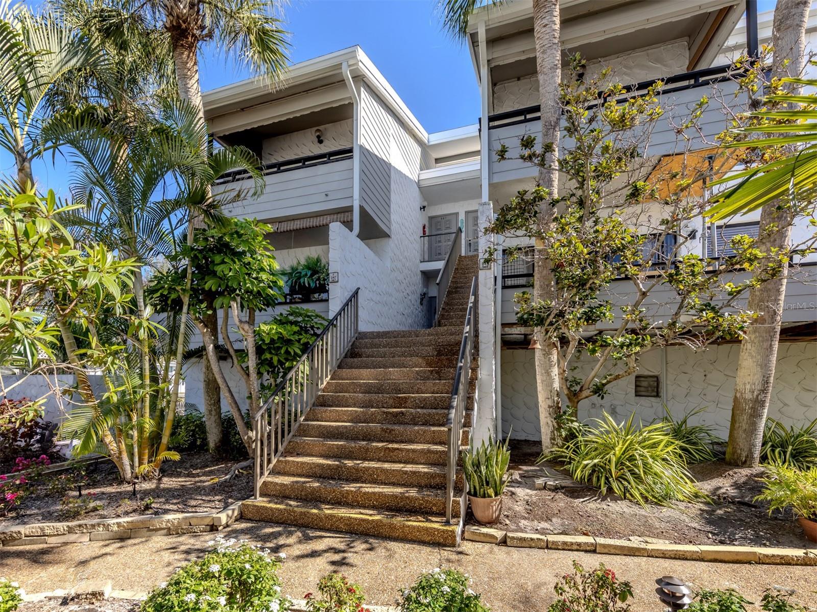 Image 2 of 58 For 1555 Tarpon Center Drive 247