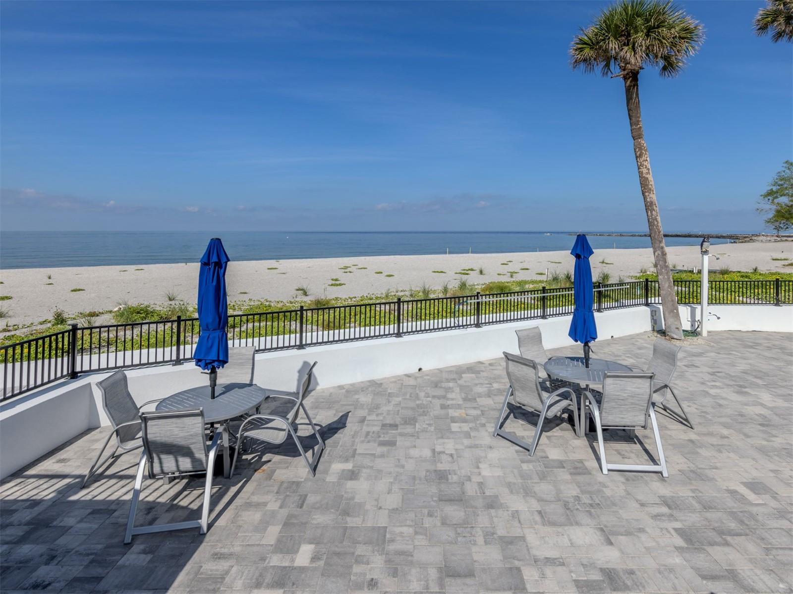 Image 34 of 58 For 1555 Tarpon Center Drive 247