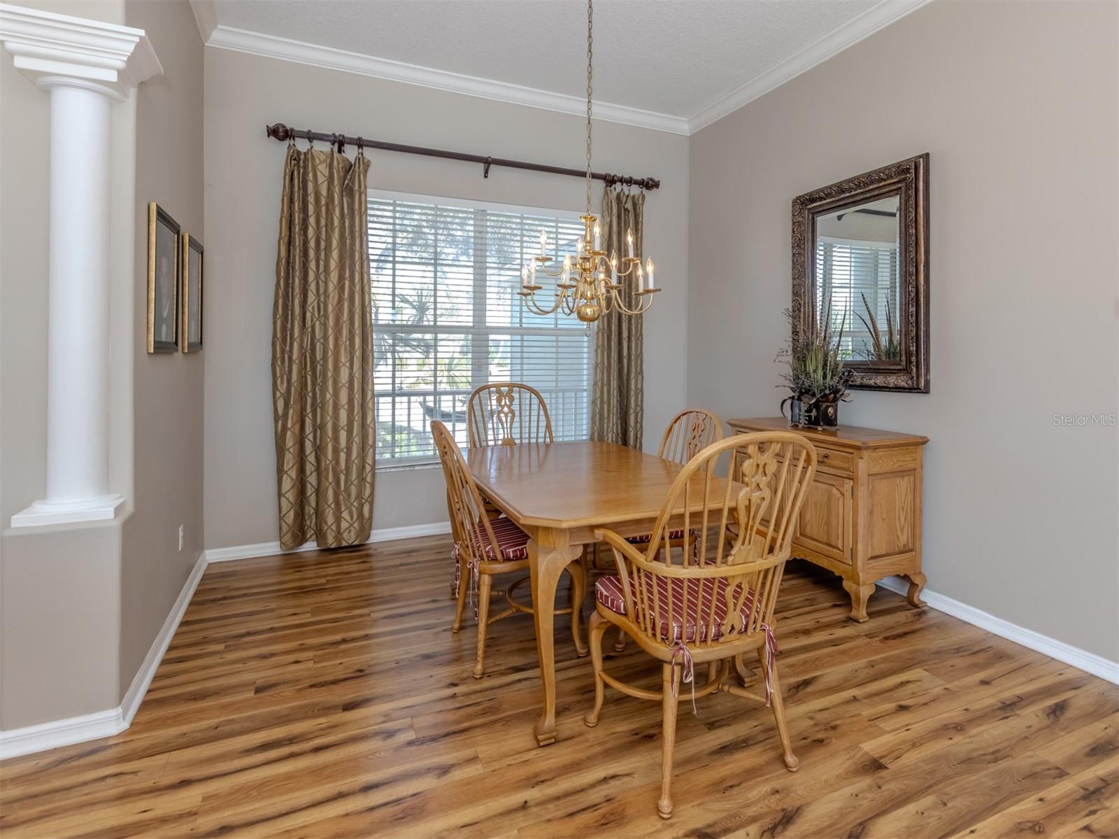 Image 11 of 63 For 853 Hillcrest Drive