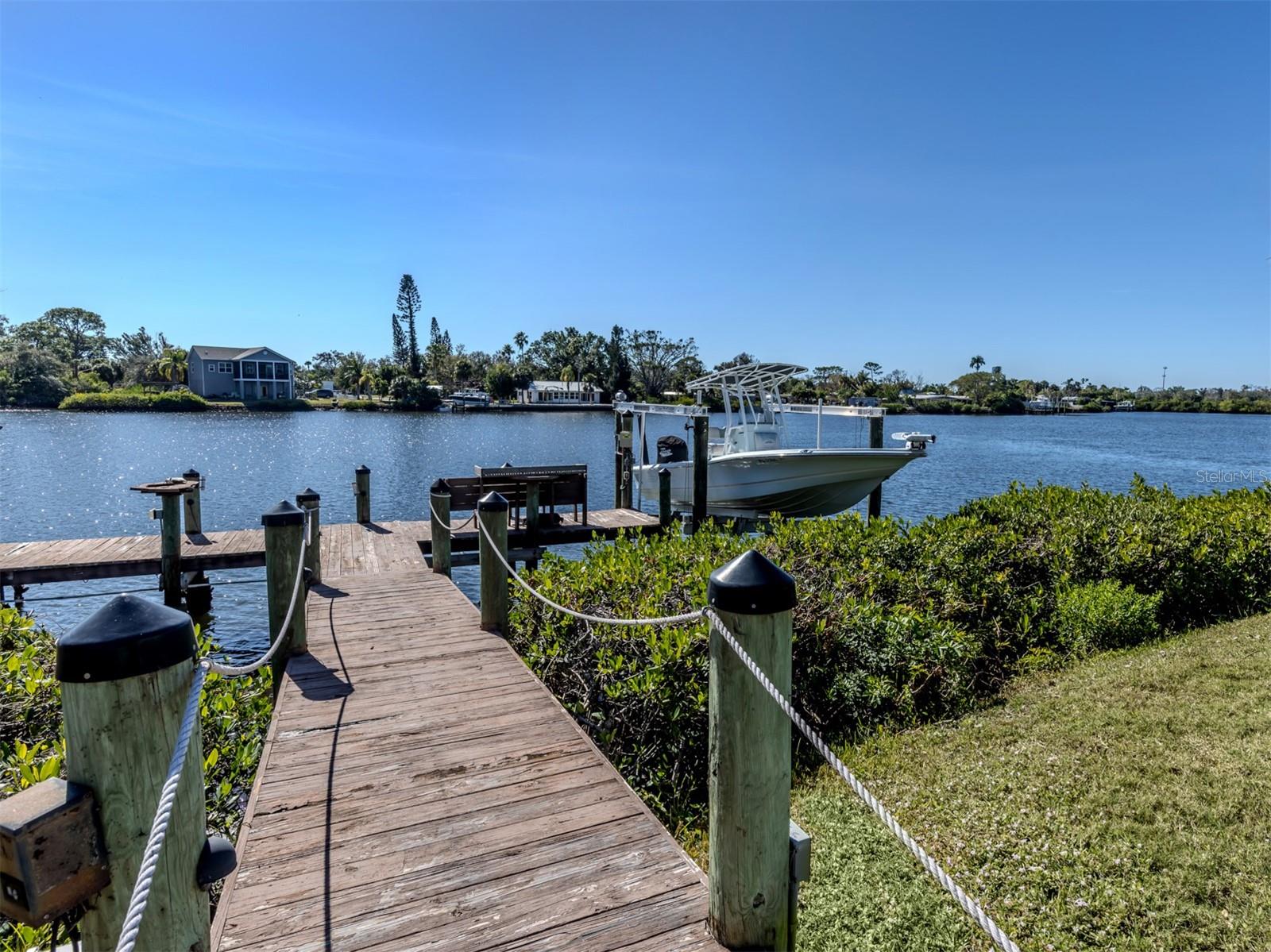 Image 27 of 63 For 853 Hillcrest Drive