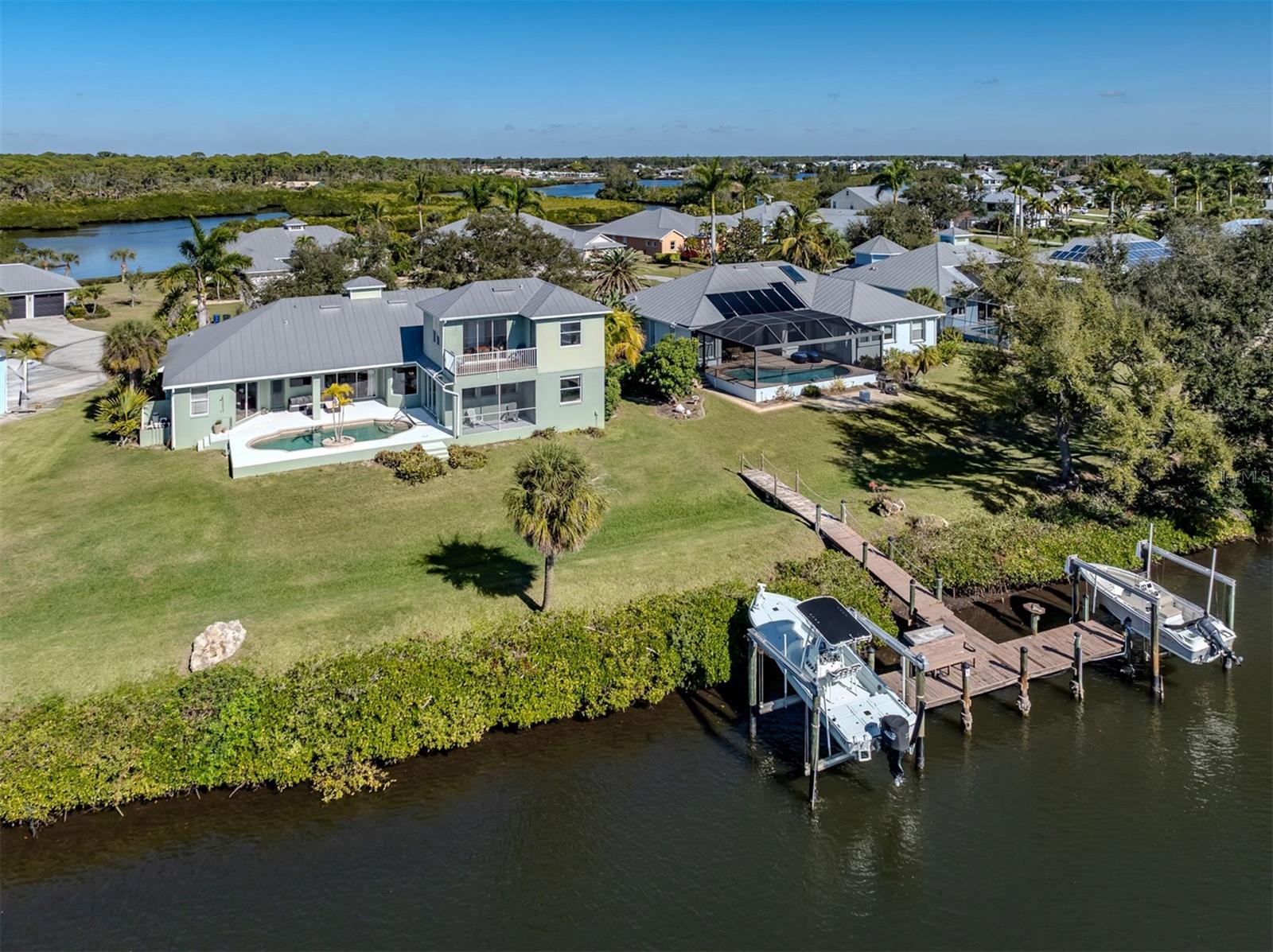 Image 31 of 63 For 853 Hillcrest Drive