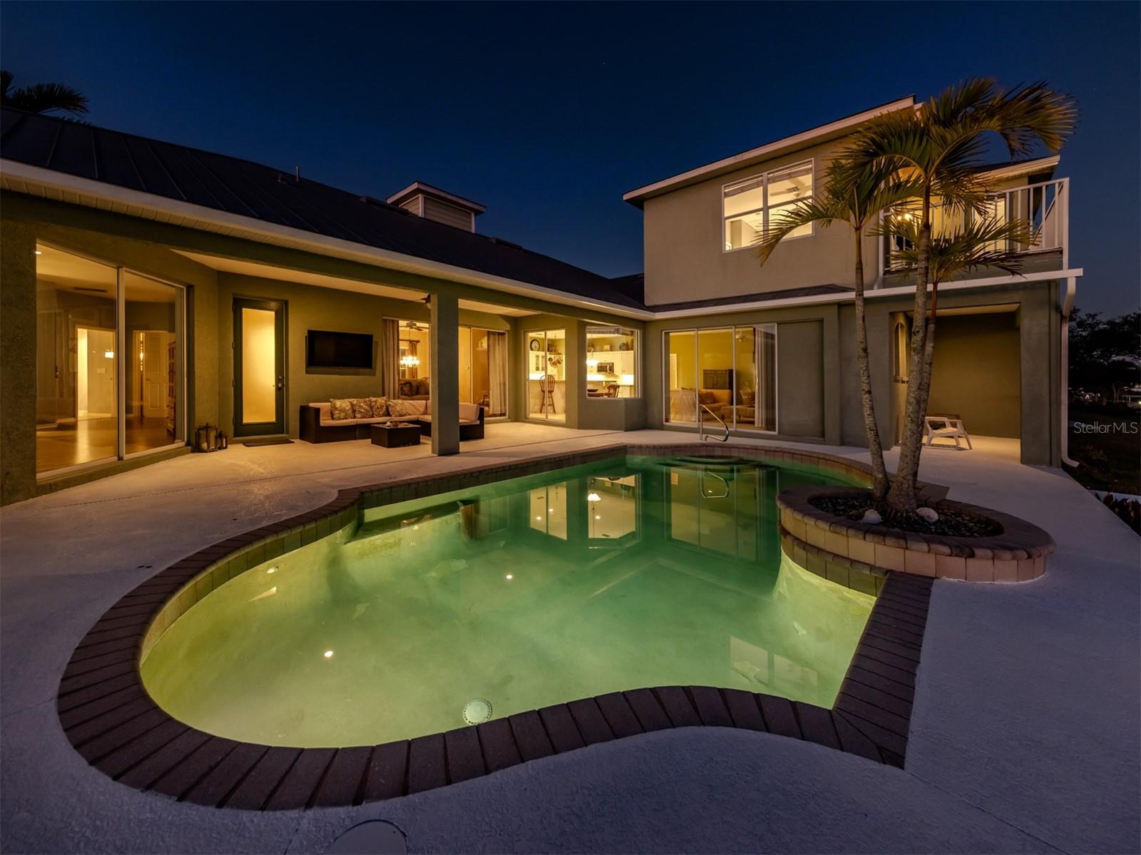 Image 37 of 63 For 853 Hillcrest Drive