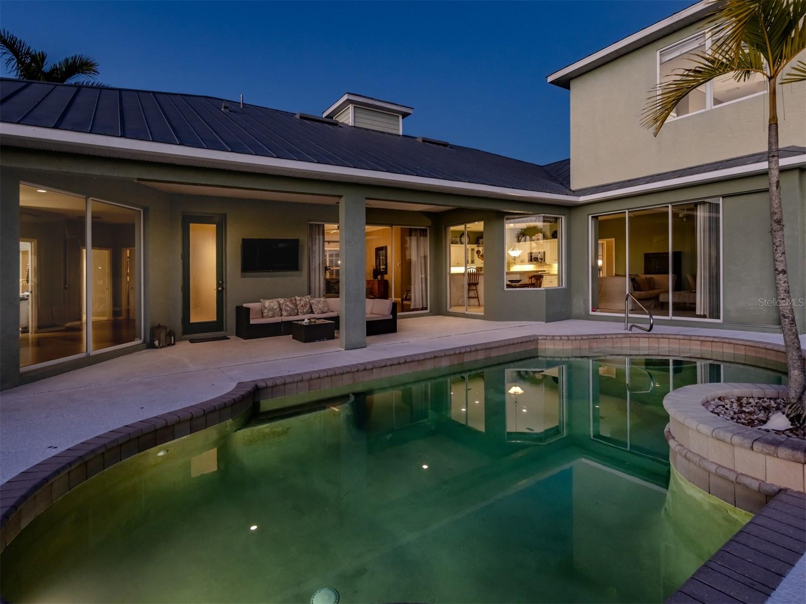 Image 39 of 63 For 853 Hillcrest Drive