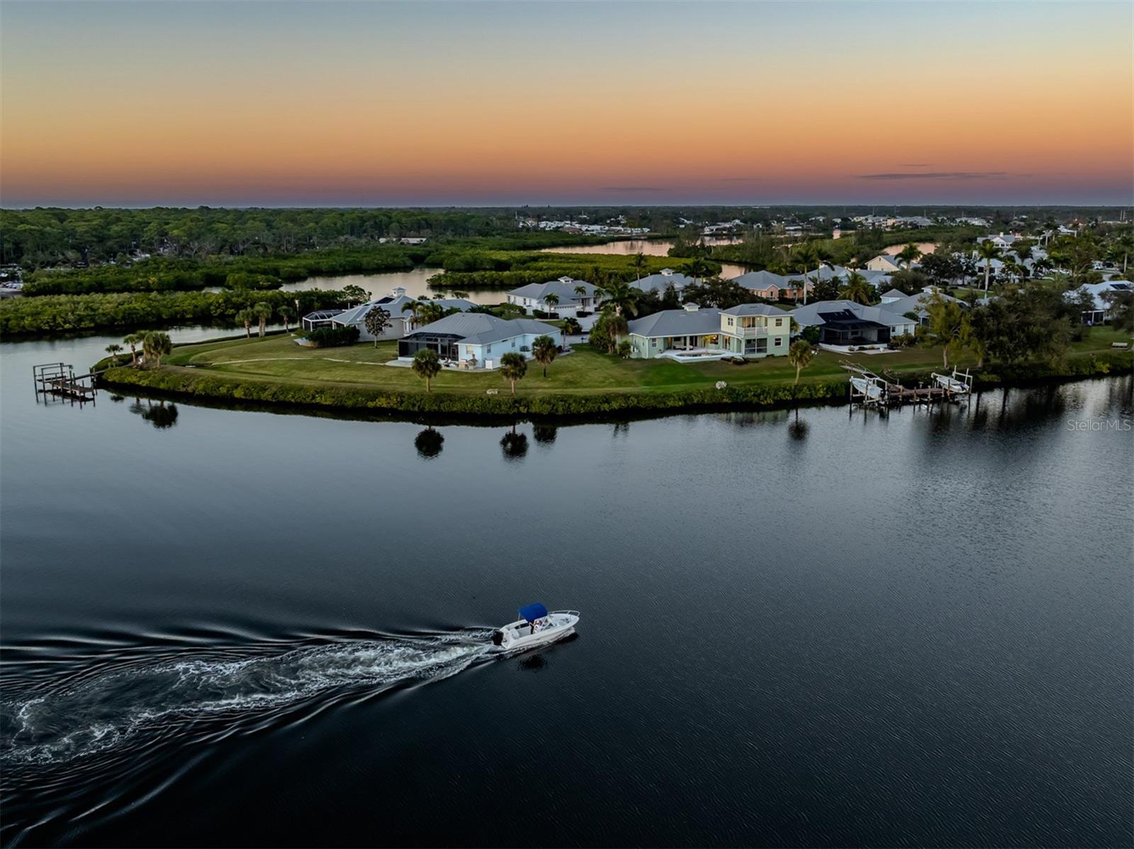 Image 44 of 63 For 853 Hillcrest Drive