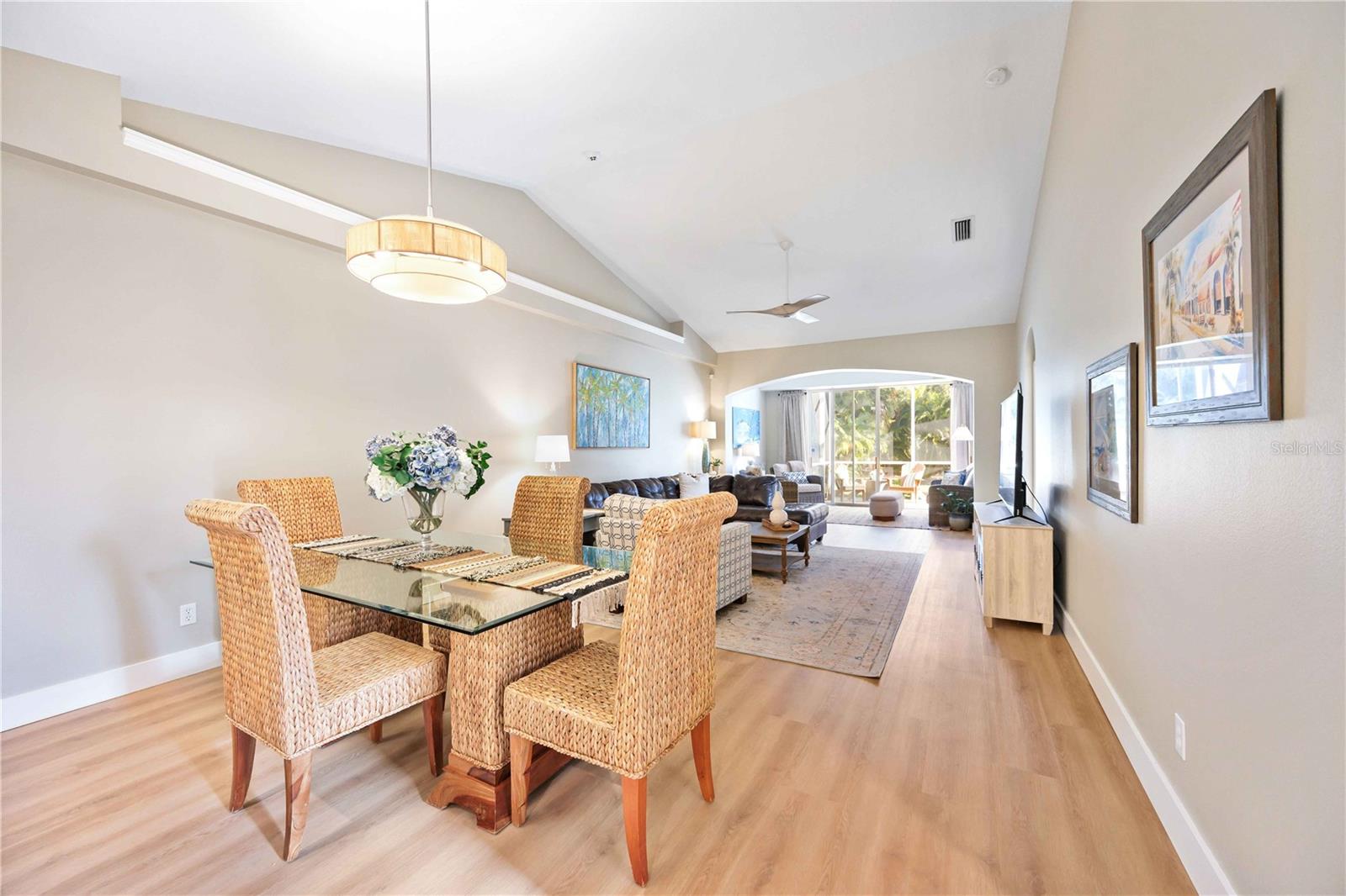 Image 12 of 50 For 760 Tartan Drive 760