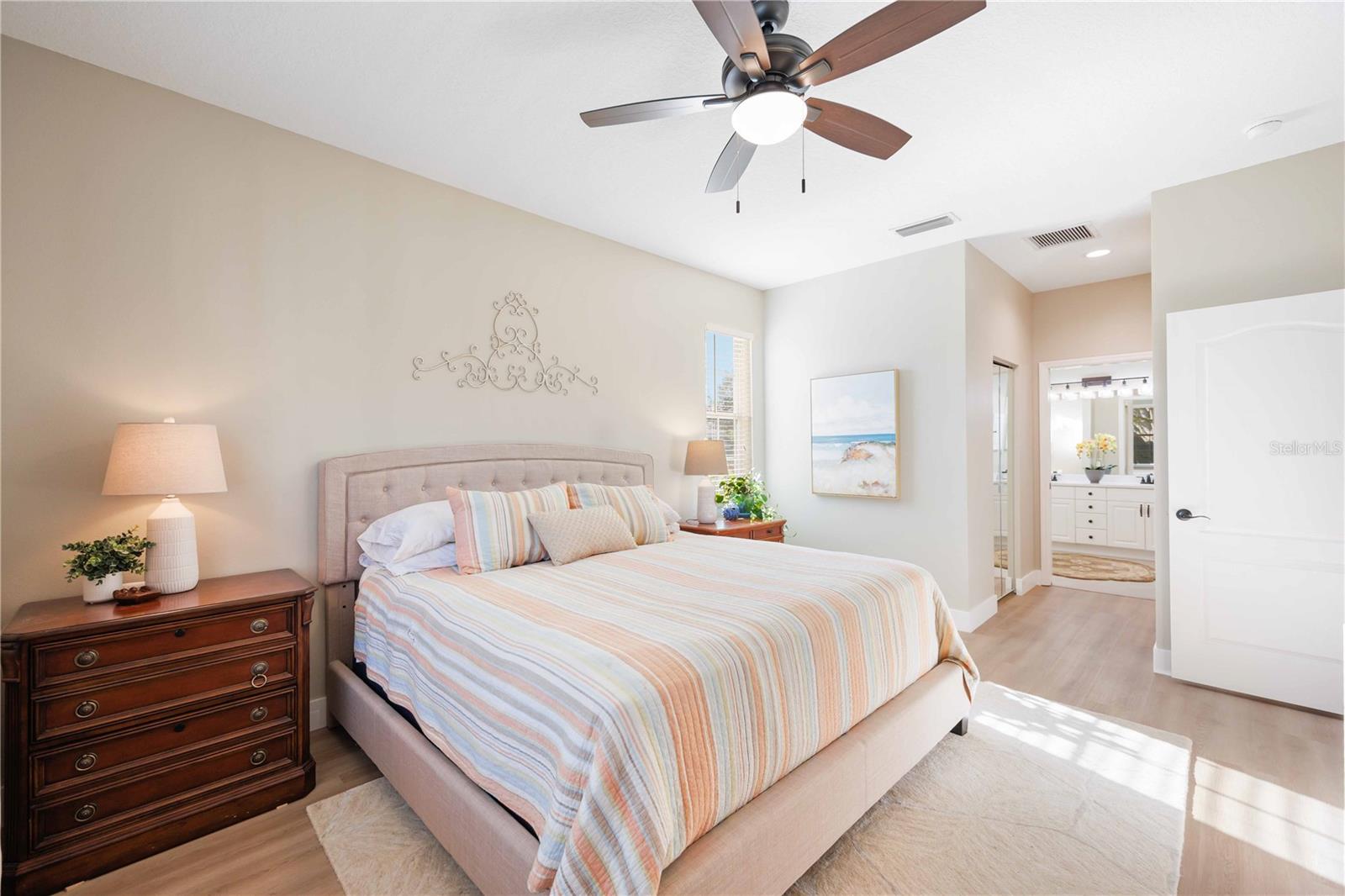 Image 22 of 50 For 760 Tartan Drive 760