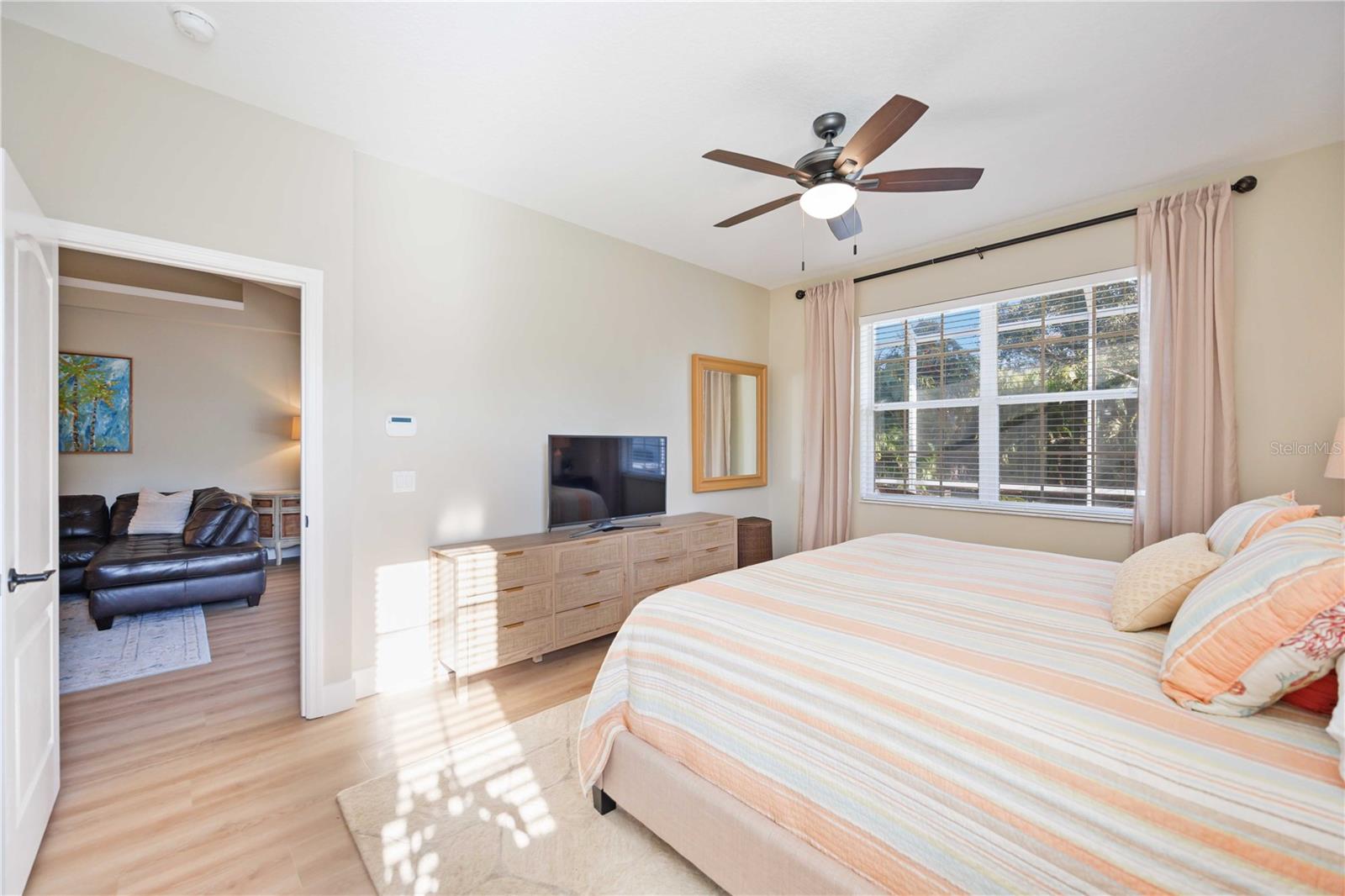 Image 23 of 50 For 760 Tartan Drive 760