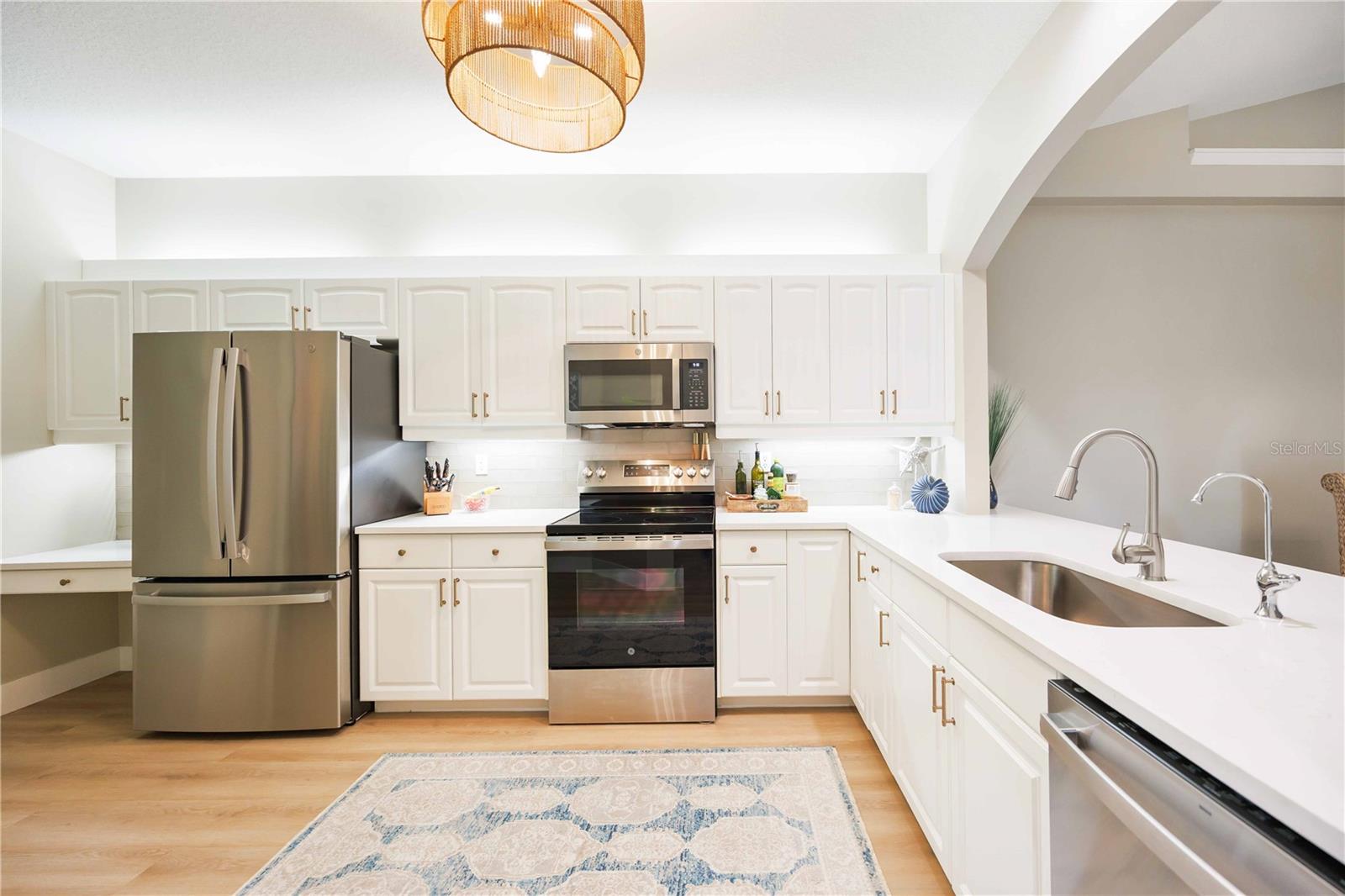 Image 7 of 50 For 760 Tartan Drive 760