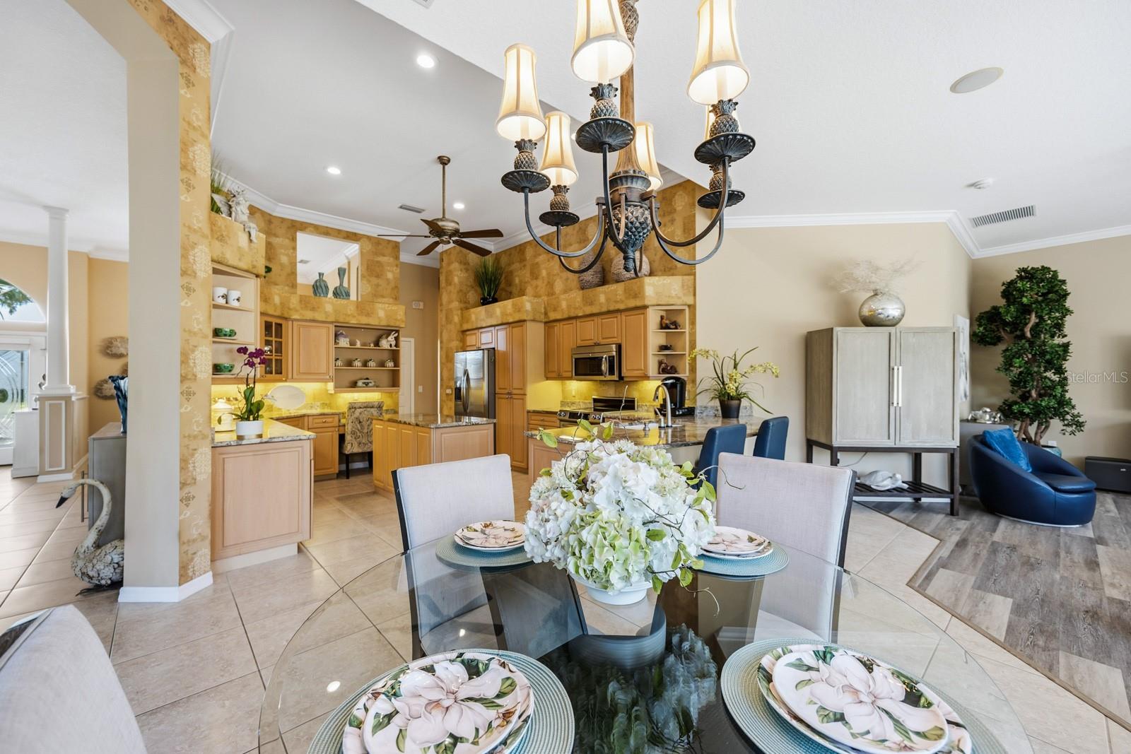 Image 15 of 53 For 412 Otter Creek Drive