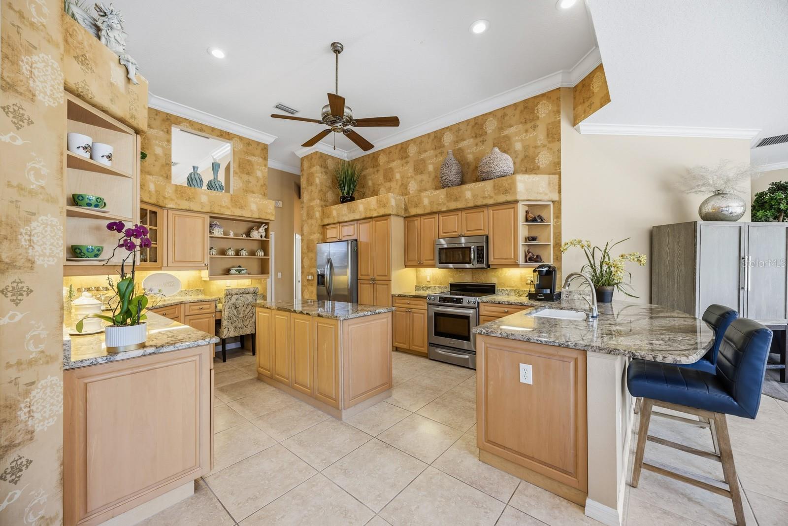 Image 18 of 53 For 412 Otter Creek Drive