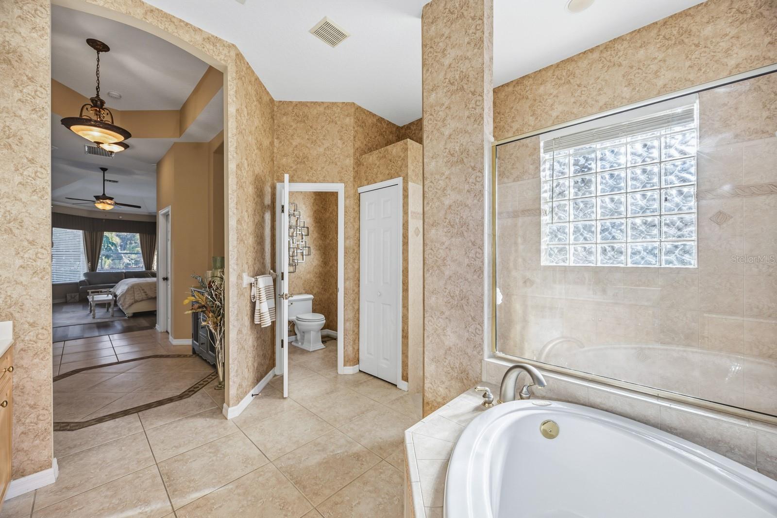 Image 35 of 53 For 412 Otter Creek Drive