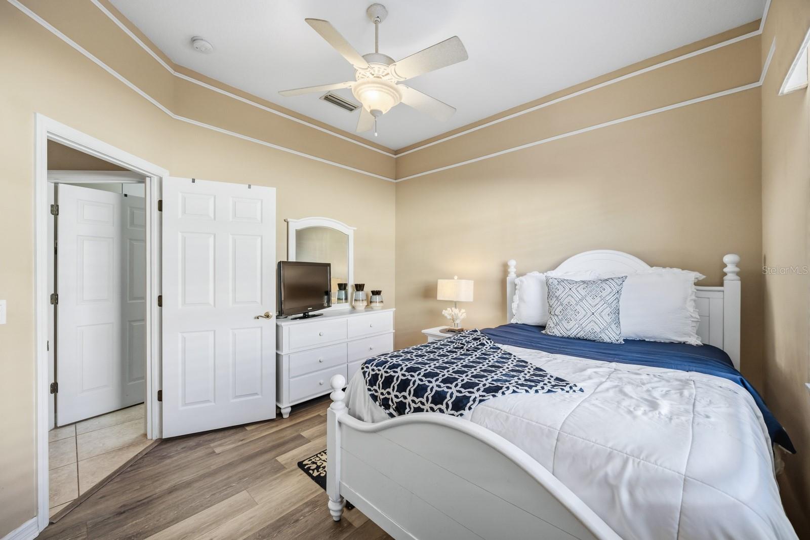 Image 38 of 53 For 412 Otter Creek Drive