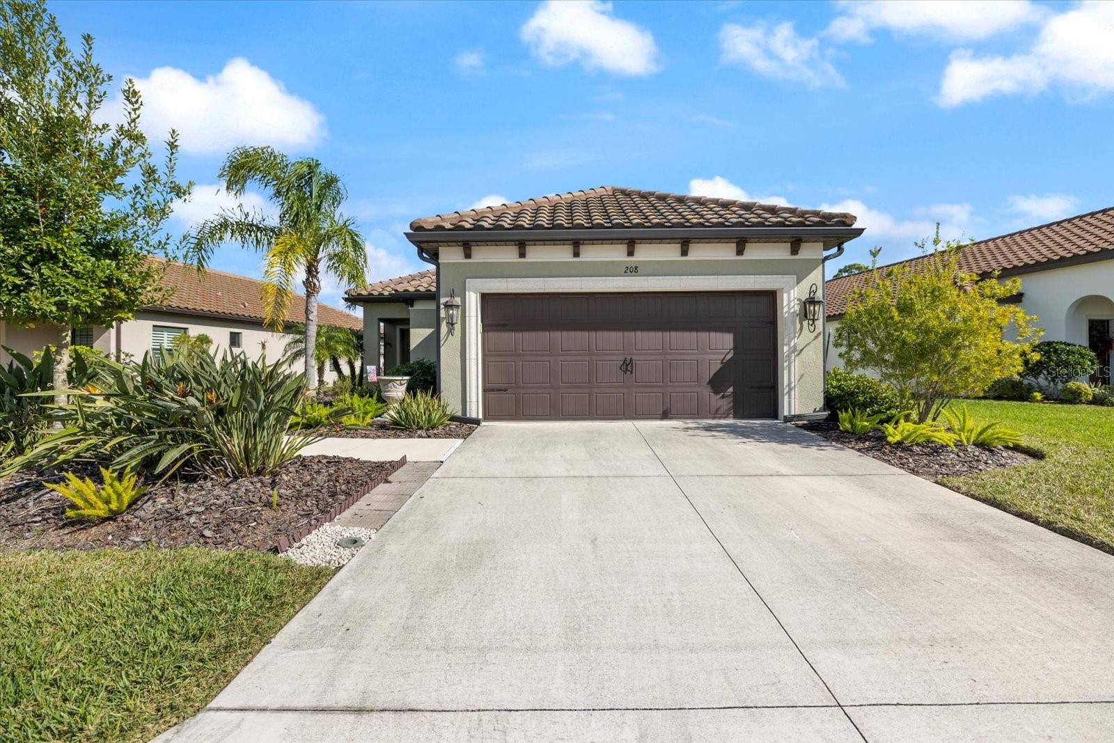 Image 32 of 45 For 208 Brienza Loop