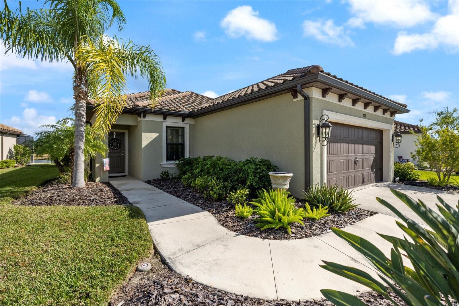 Image 34 of 45 For 208 Brienza Loop