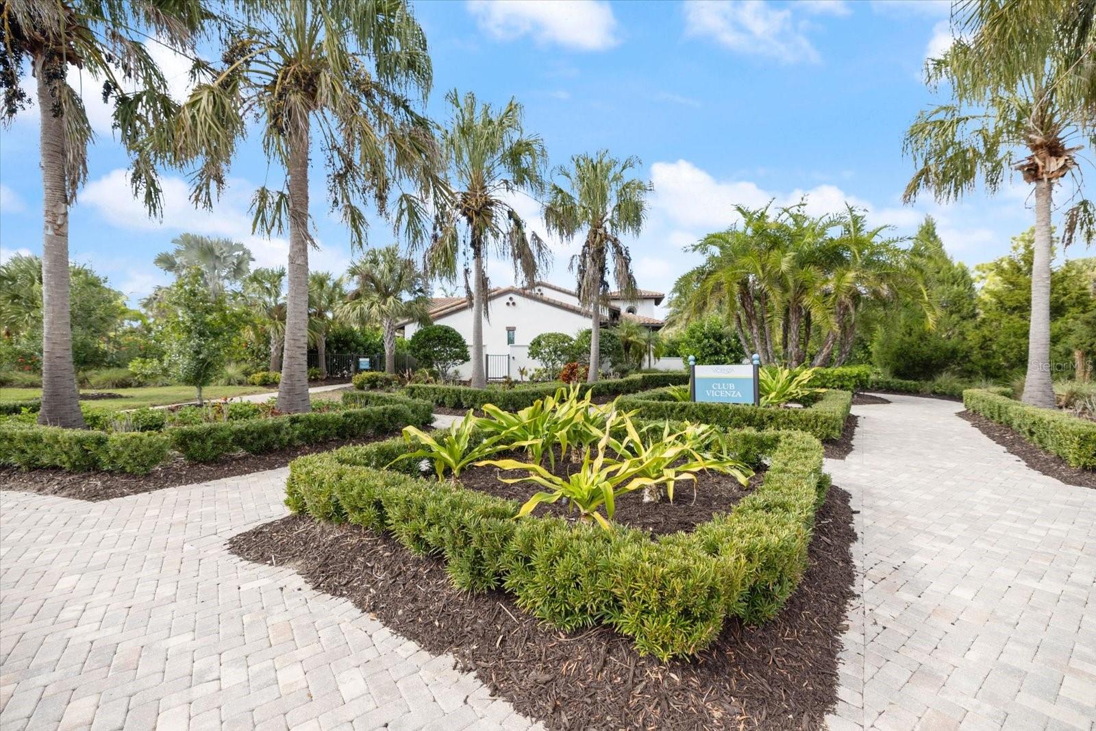 Image 42 of 45 For 208 Brienza Loop