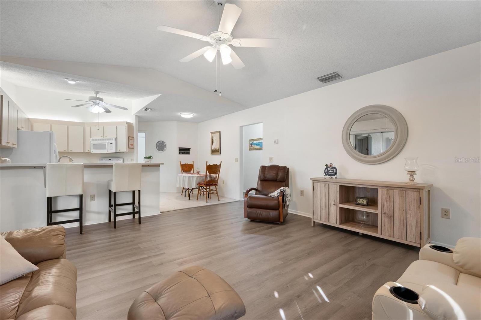 Image 22 of 67 For 1280 Covey Court