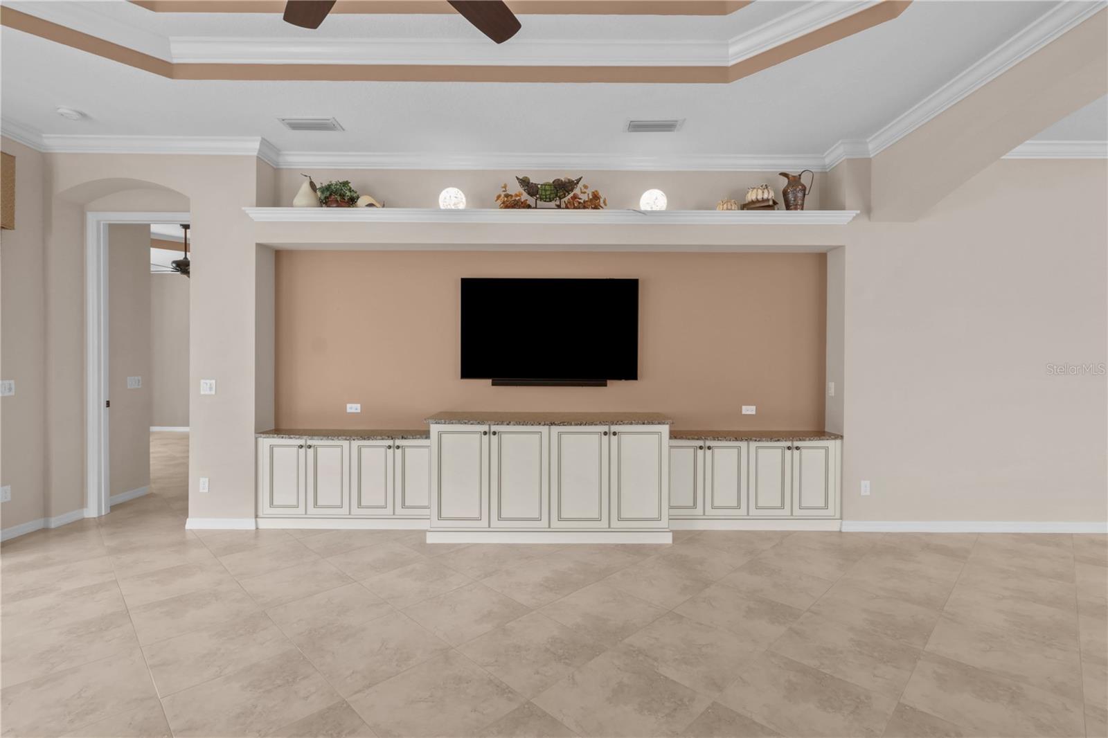 Image 9 of 74 For 1833 Lancashire Drive