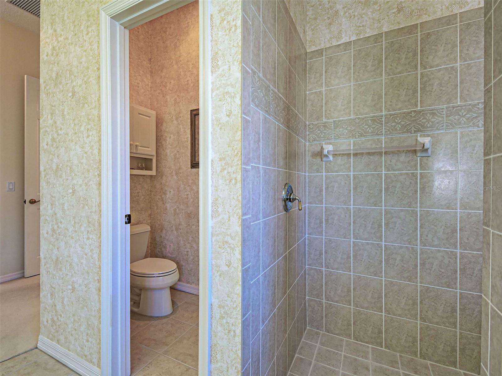 Image 32 of 82 For 484 Marsh Creek Road