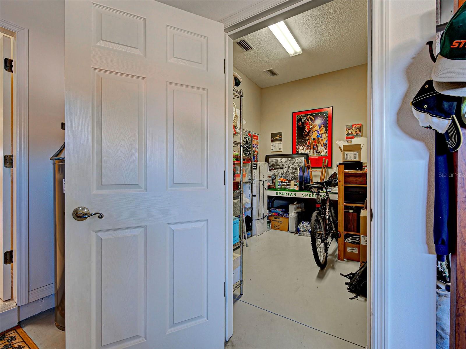 Image 47 of 82 For 484 Marsh Creek Road