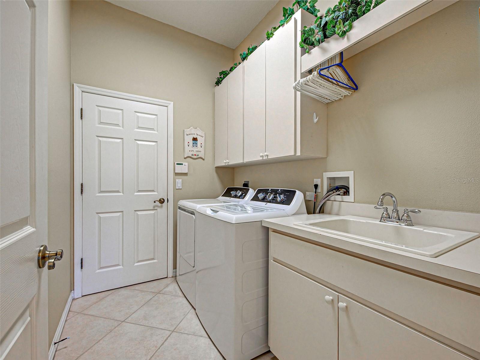 Image 48 of 82 For 484 Marsh Creek Road