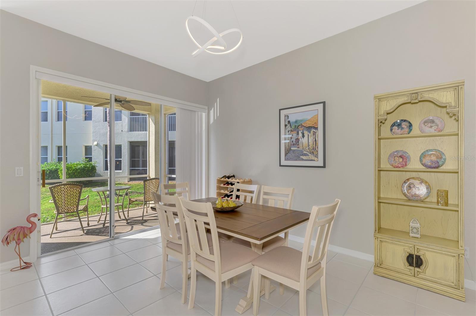 Image 16 of 69 For 903 Ravinia Circle 903