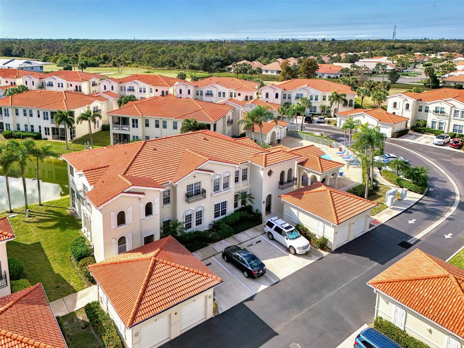 Image 4 of 69 For 903 Ravinia Circle 903