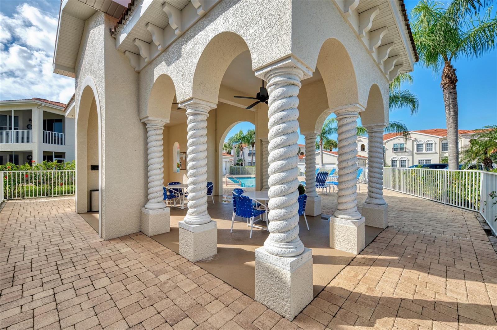 Image 54 of 69 For 903 Ravinia Circle 903