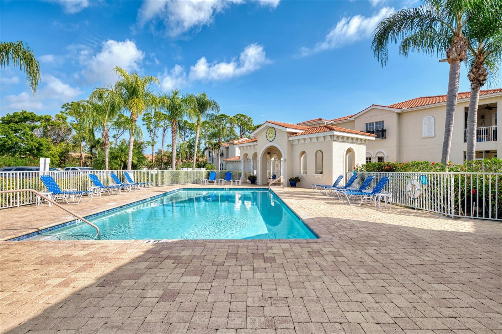 Image 56 of 69 For 903 Ravinia Circle 903