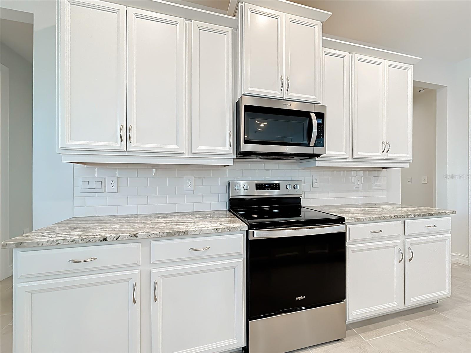 Image 16 of 48 For 15520 Greenwood Avenue