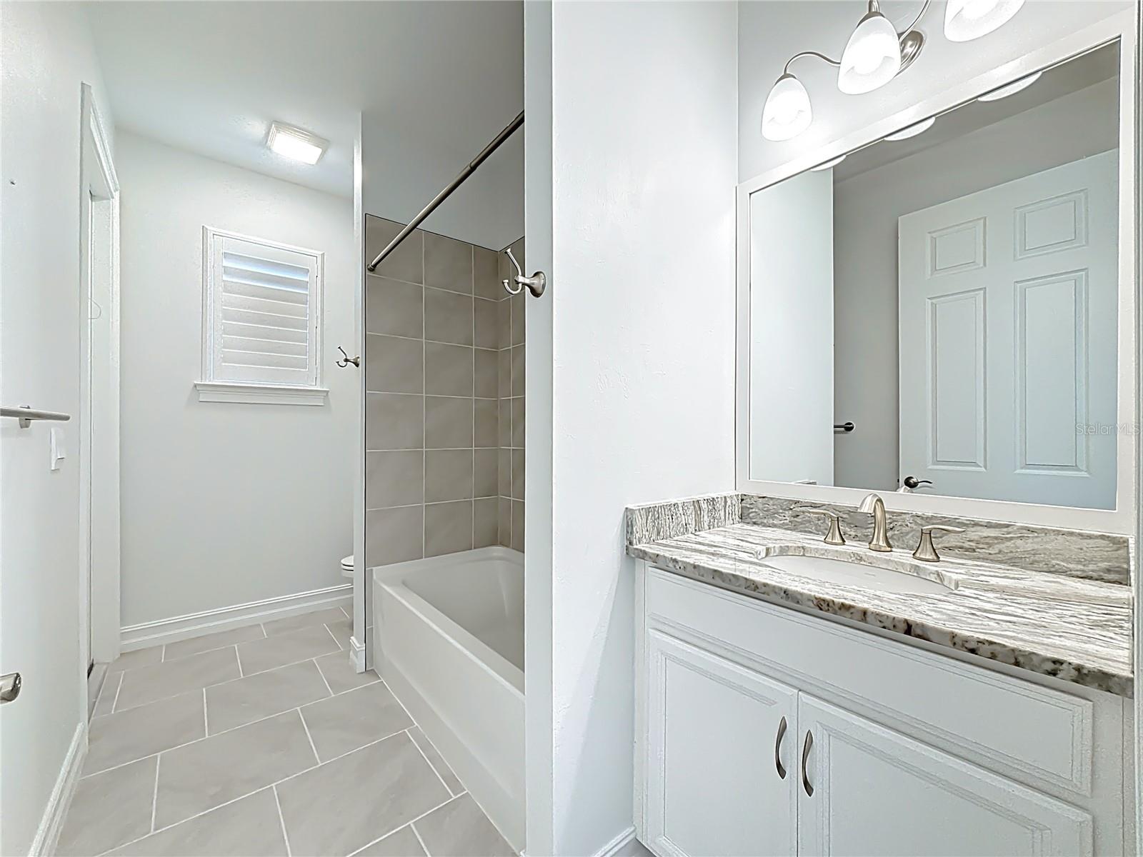 Image 24 of 48 For 15520 Greenwood Avenue