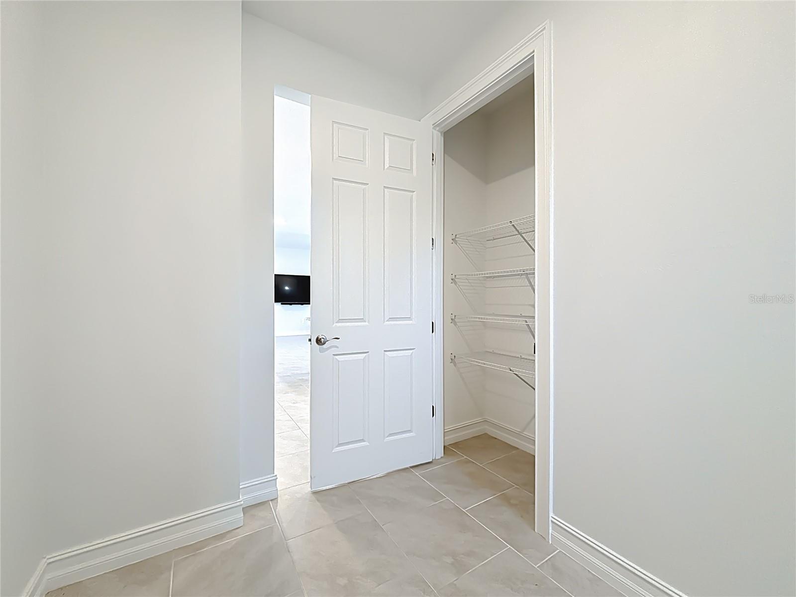 Image 37 of 48 For 15520 Greenwood Avenue