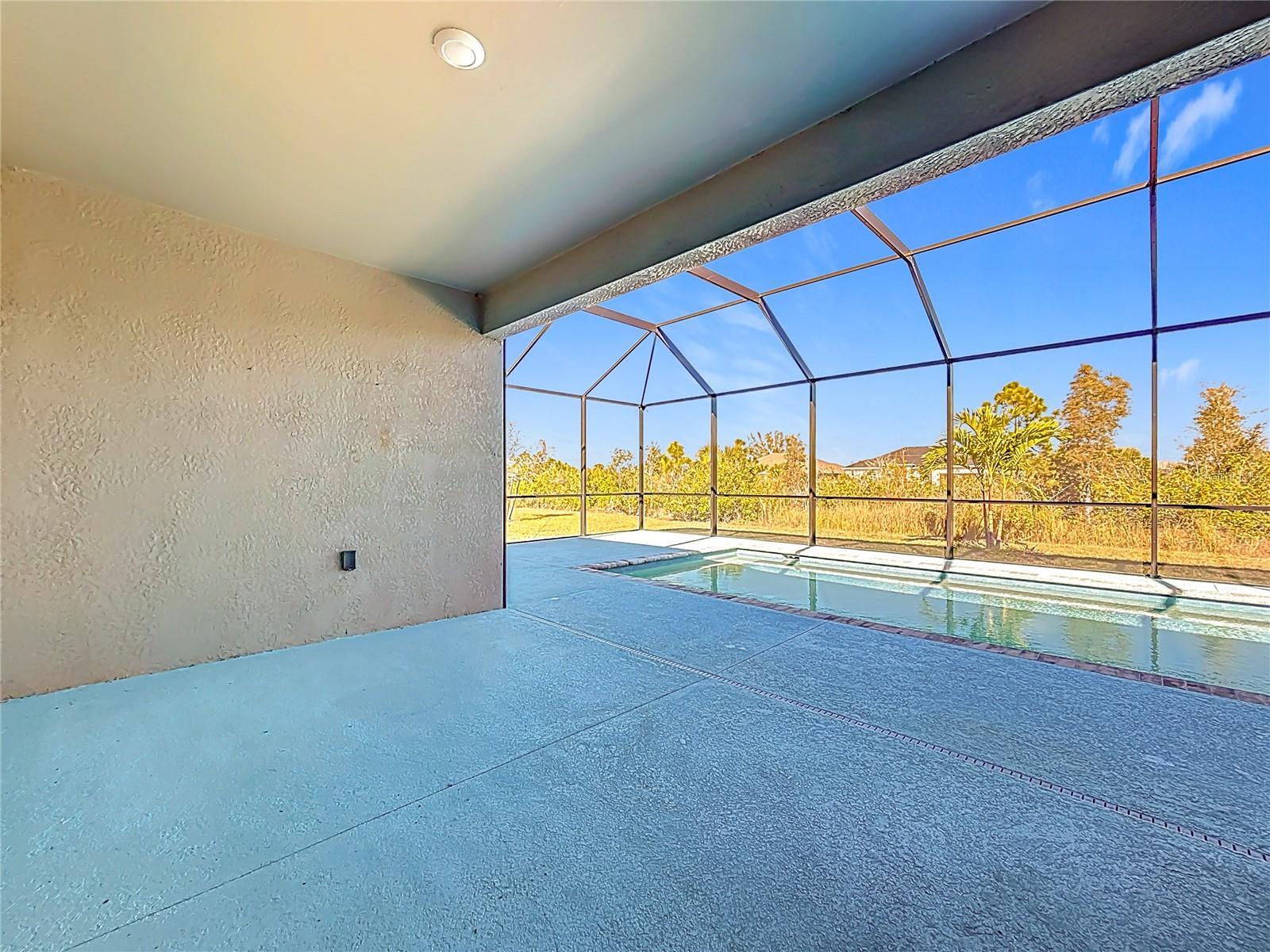 Image 41 of 48 For 15520 Greenwood Avenue