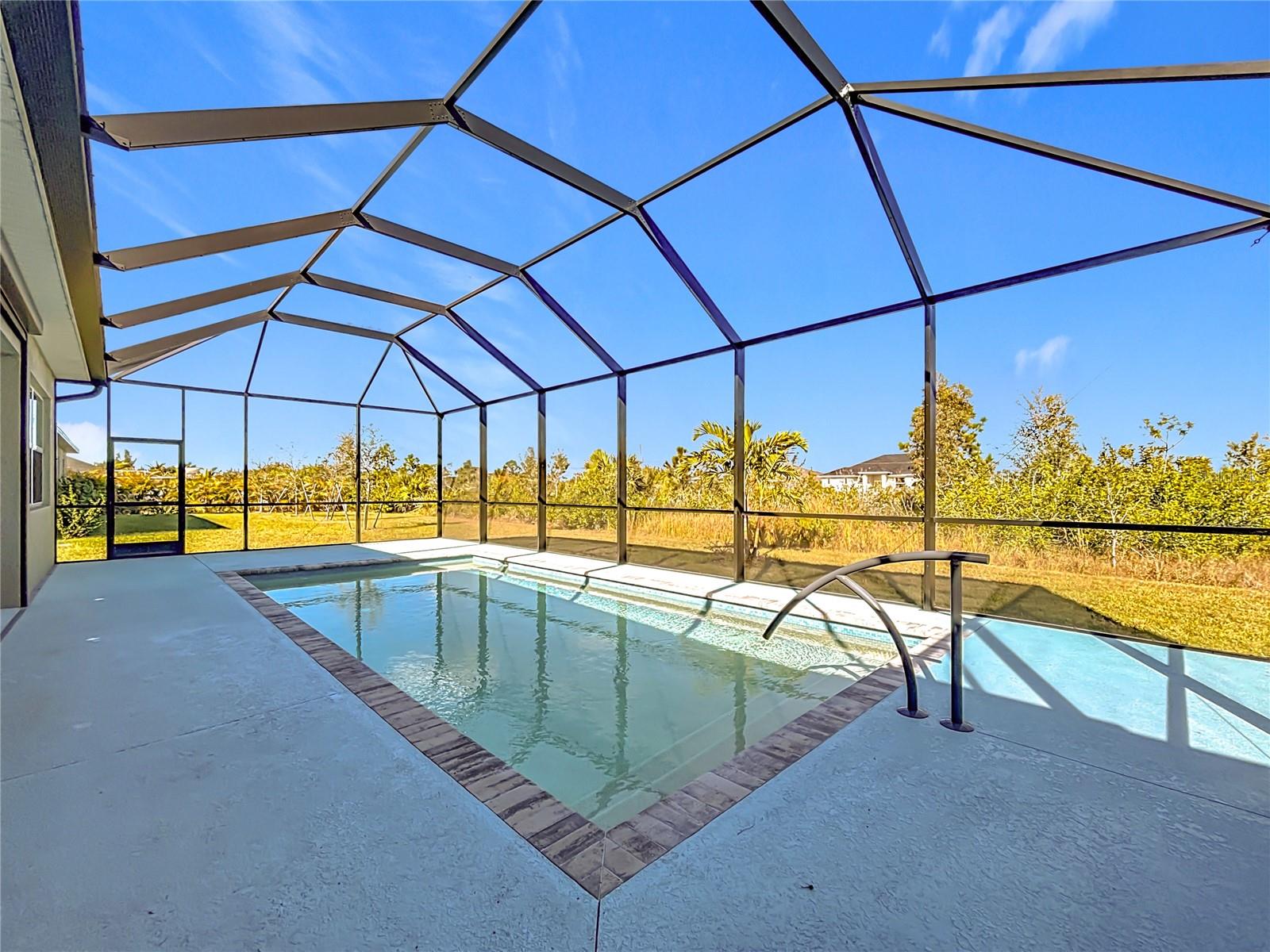 Image 43 of 48 For 15520 Greenwood Avenue