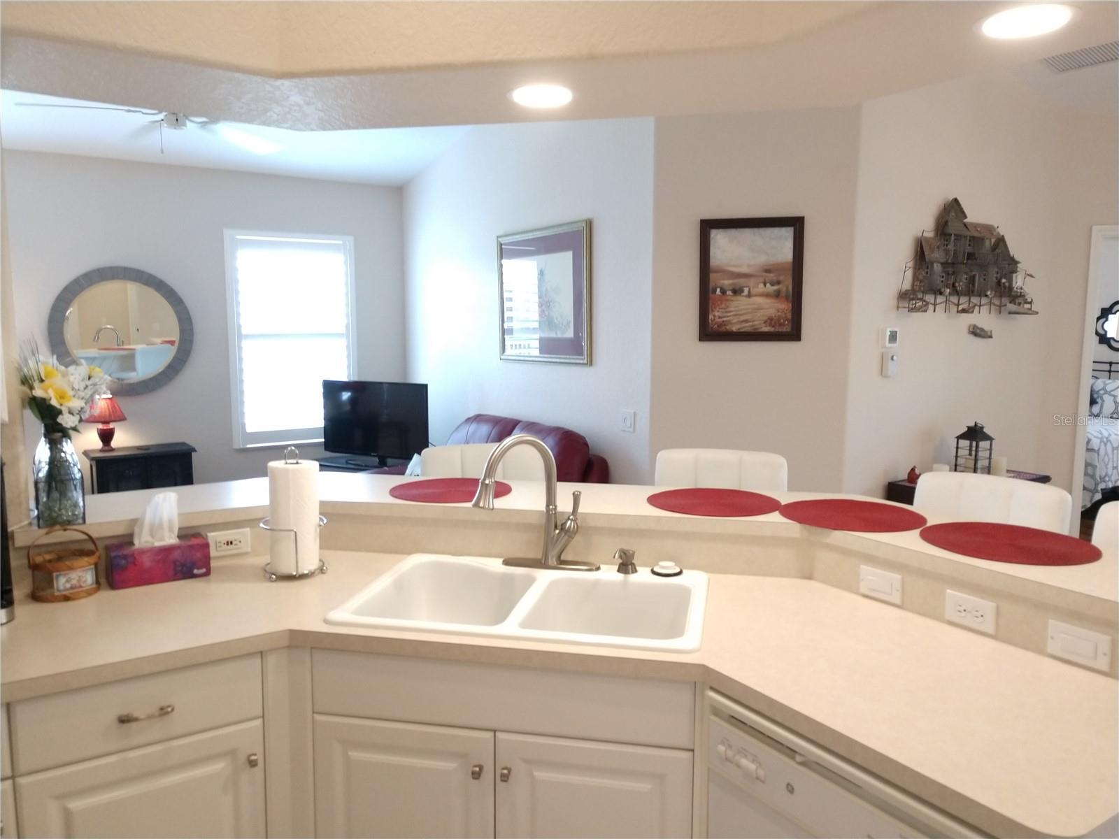 Image 7 of 34 For 7202 L Pavia Boulevard 7202