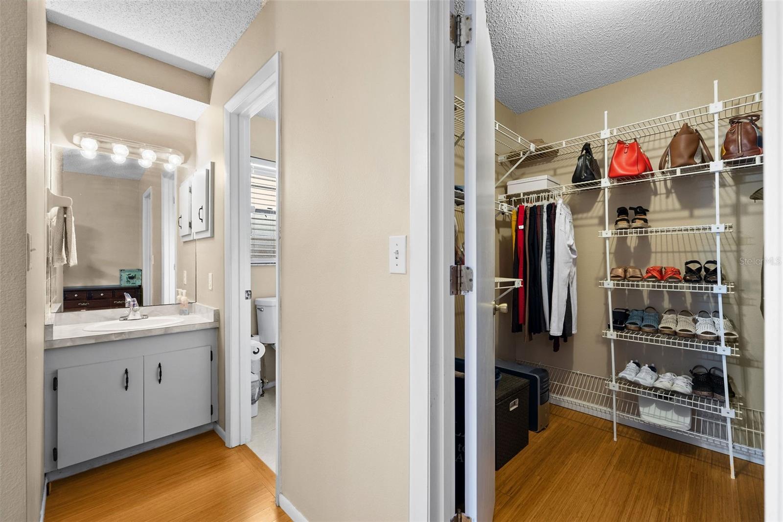 Image 12 of 31 For 7460 Regina Drive