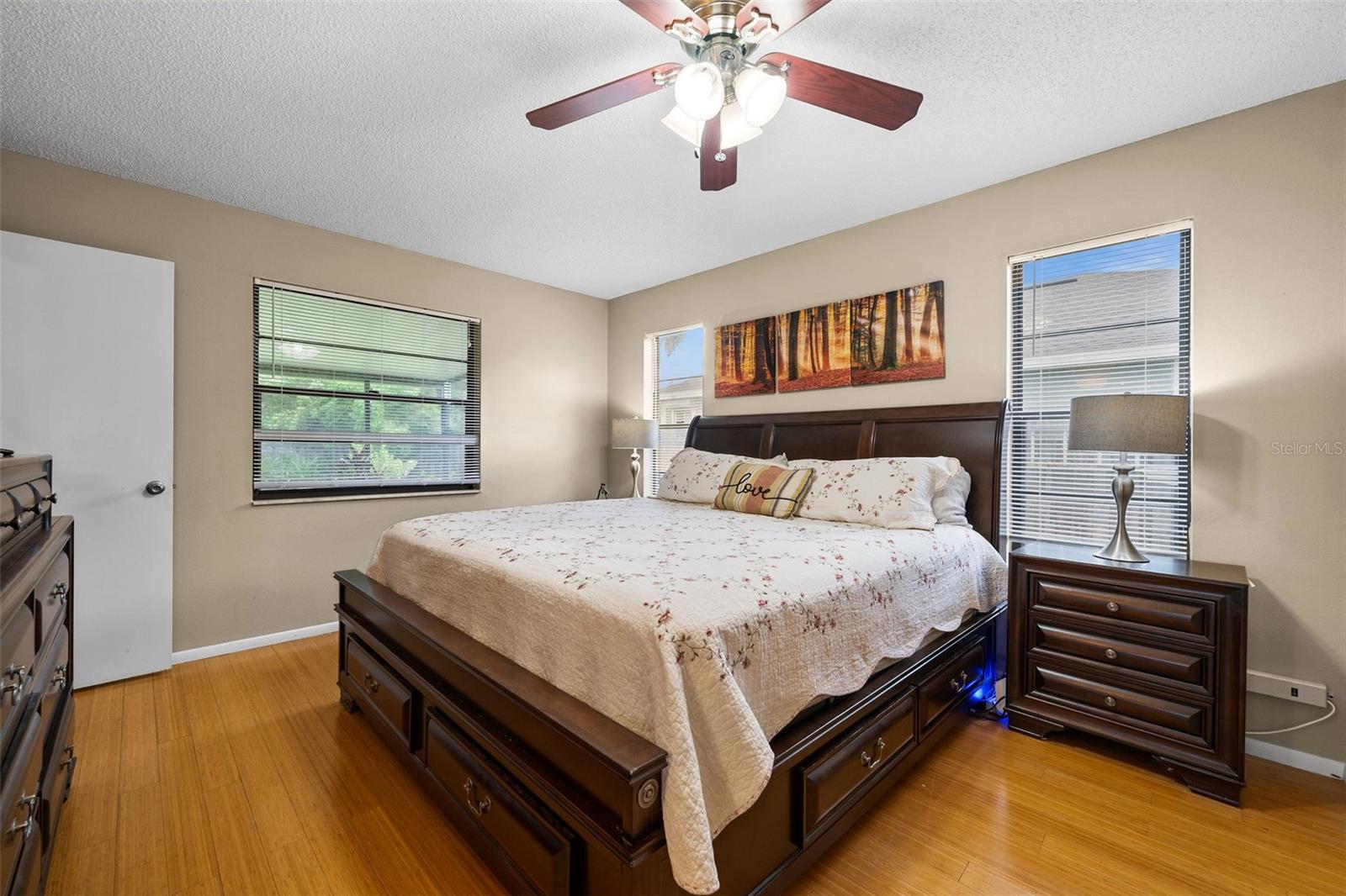 Image 13 of 31 For 7460 Regina Drive