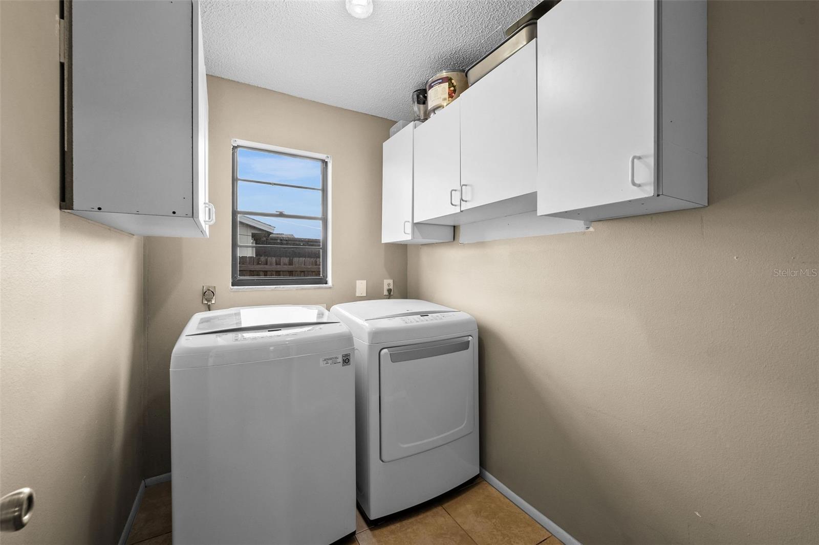 Image 17 of 31 For 7460 Regina Drive