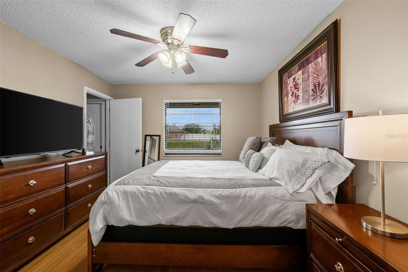 Image 20 of 31 For 7460 Regina Drive