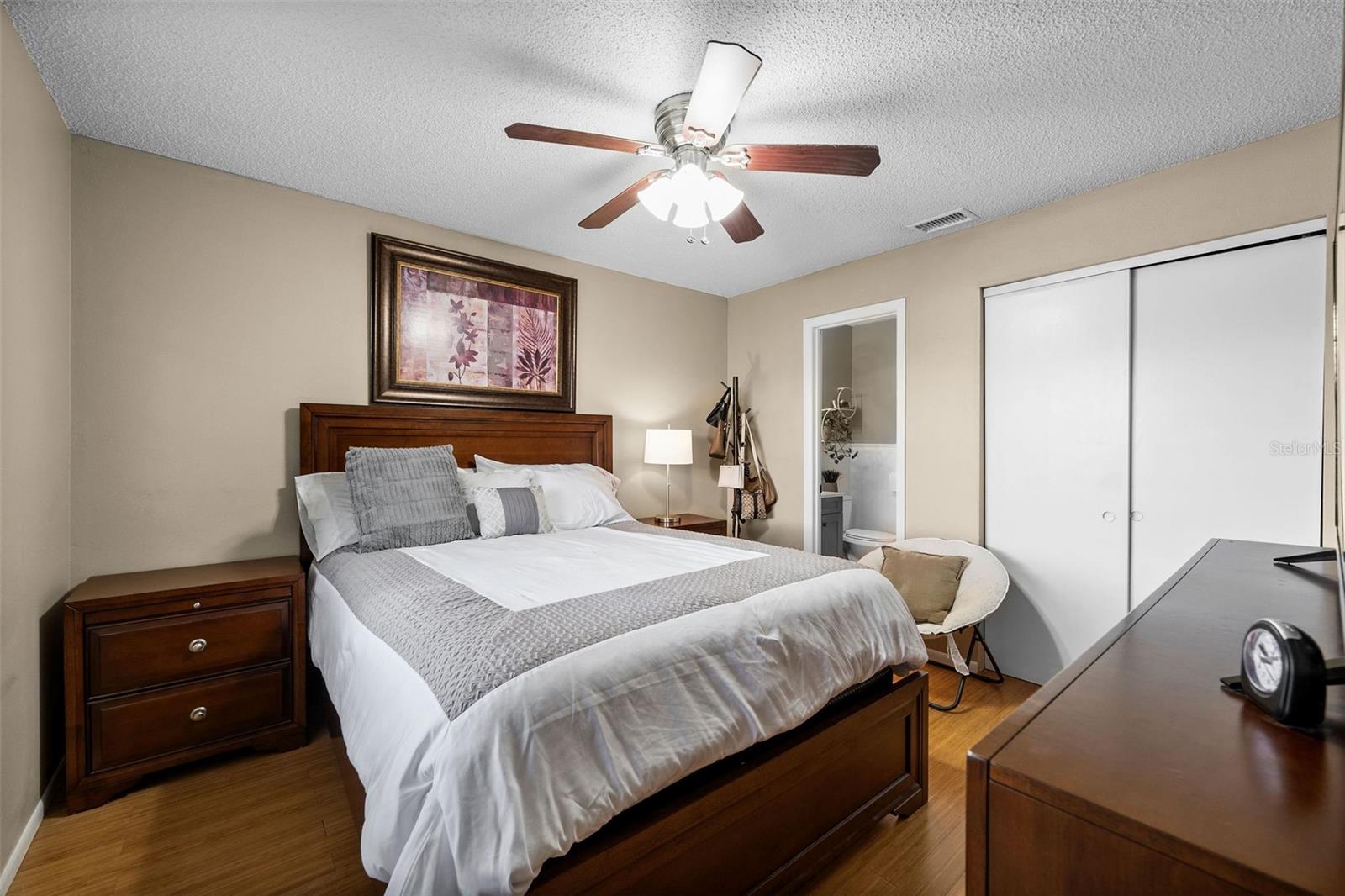 Image 21 of 31 For 7460 Regina Drive