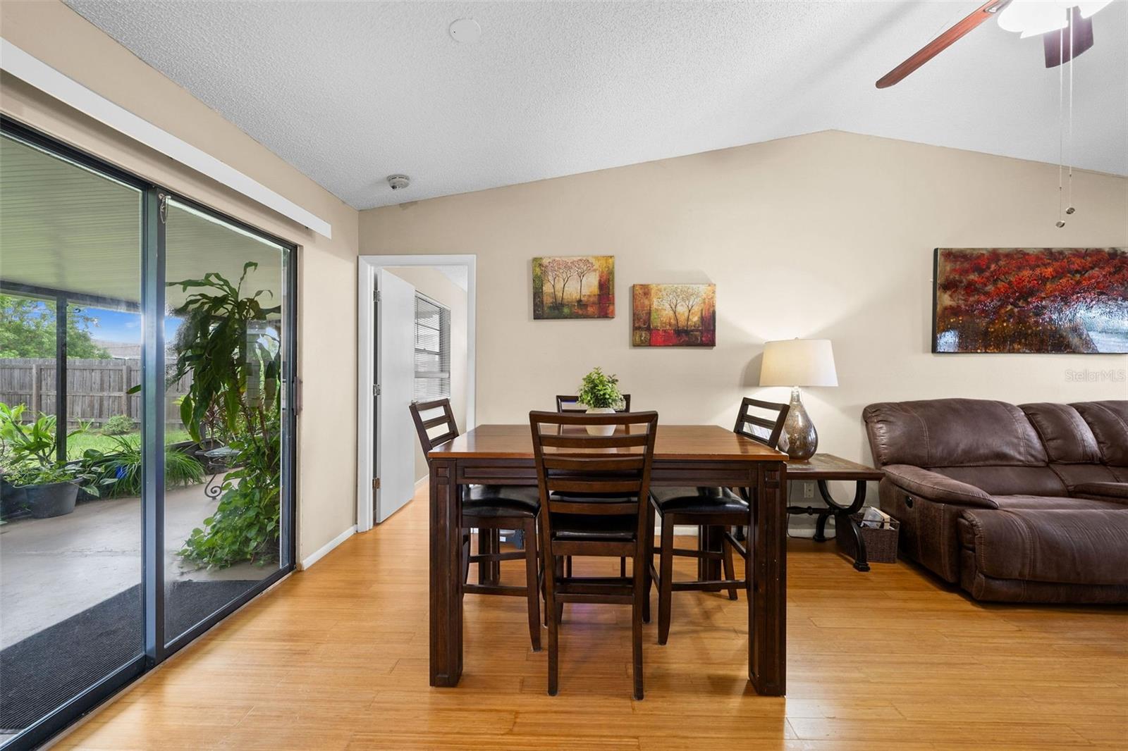 Image 6 of 31 For 7460 Regina Drive