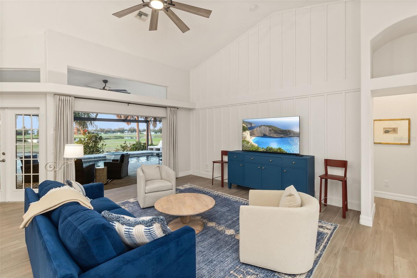 Image 12 of 62 For 495 Coral Creek Drive