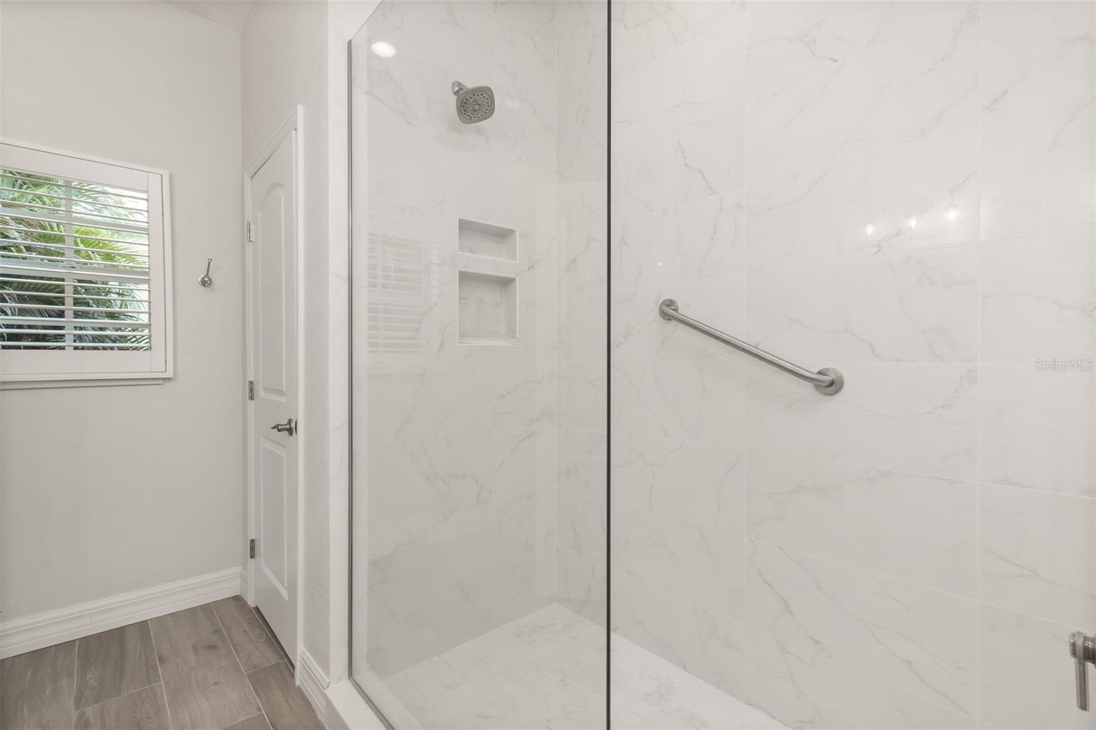 Image 24 of 62 For 495 Coral Creek Drive