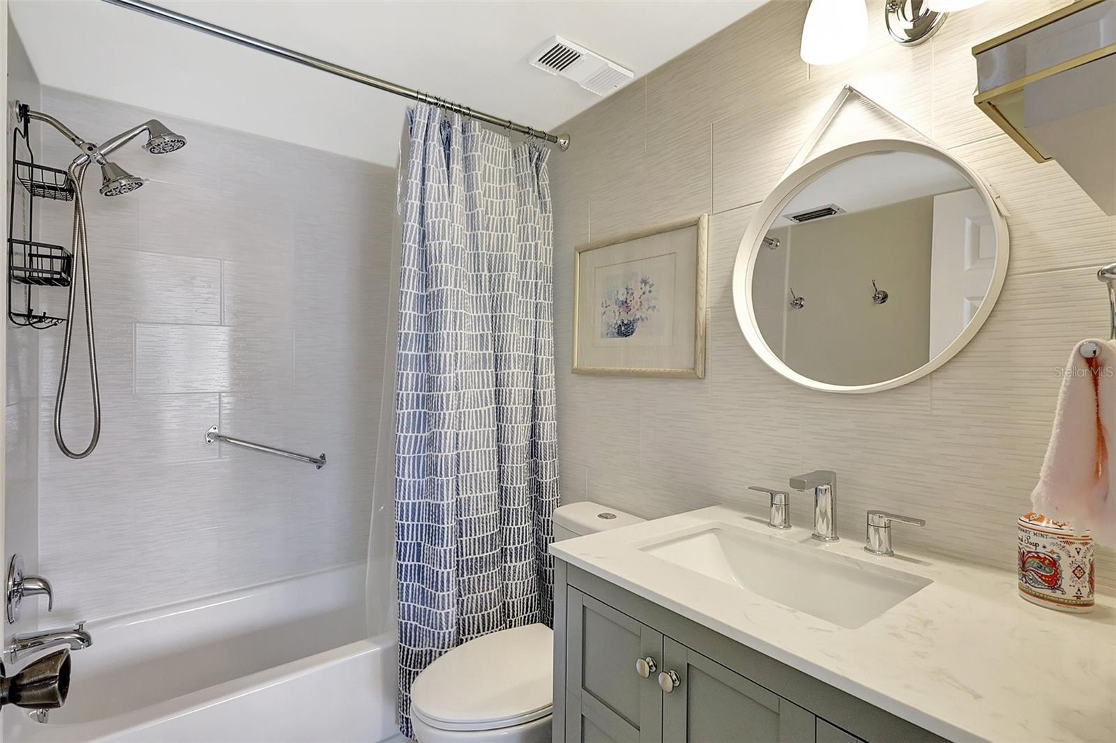 Image 31 of 60 For 4646 Longwater Chase  98