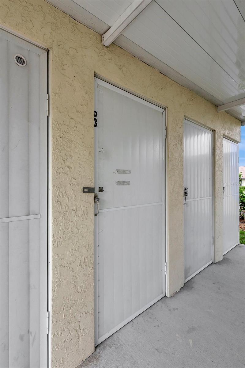 Image 41 of 60 For 4646 Longwater Chase  98