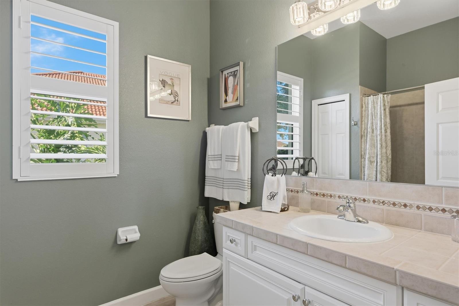 Image 29 of 76 For 133 Medici Terrace