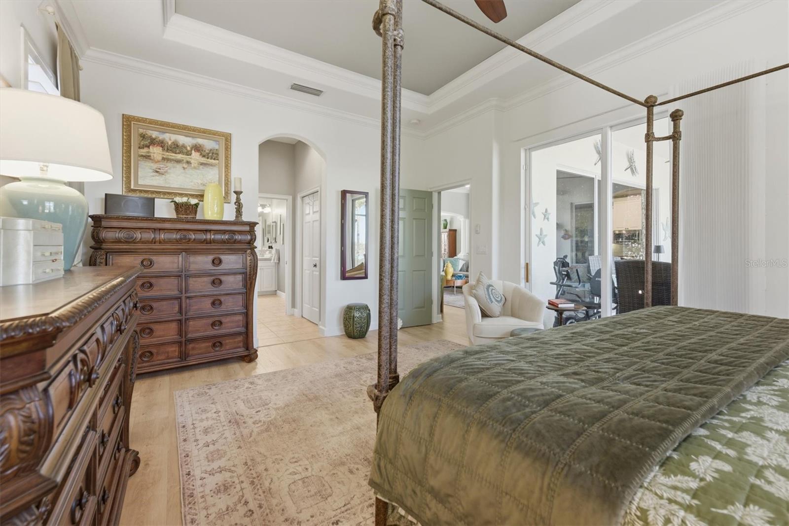 Image 35 of 76 For 133 Medici Terrace