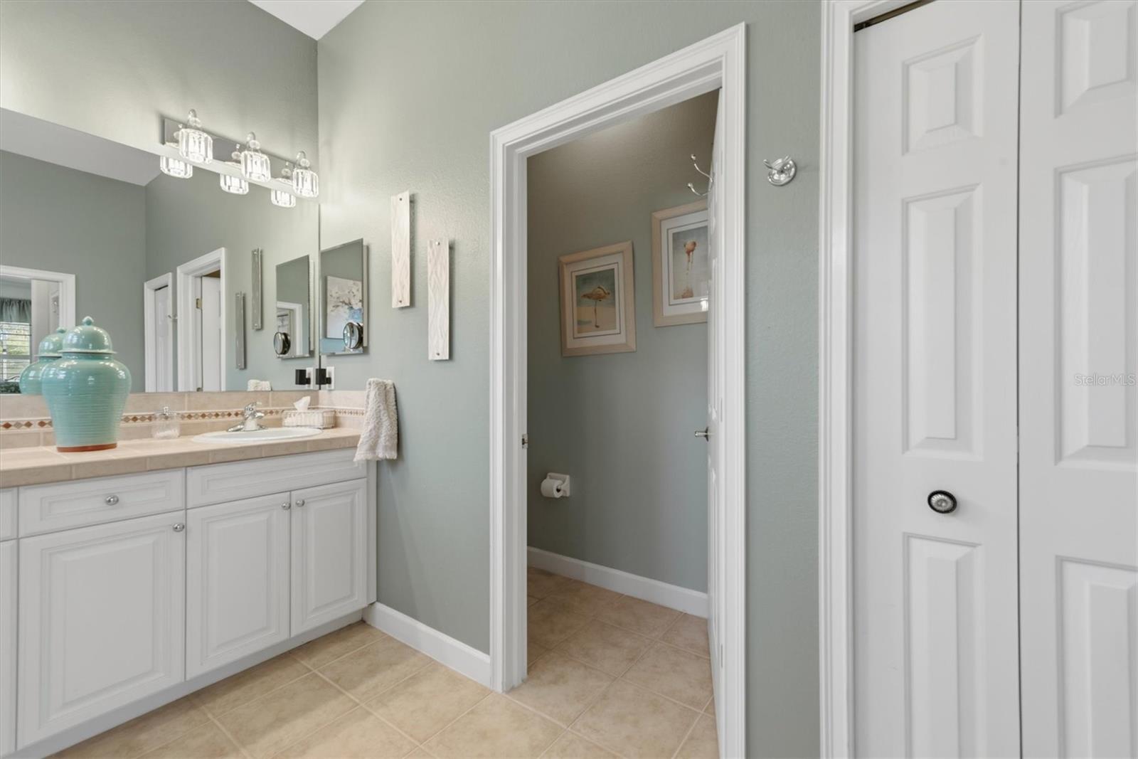 Image 39 of 76 For 133 Medici Terrace